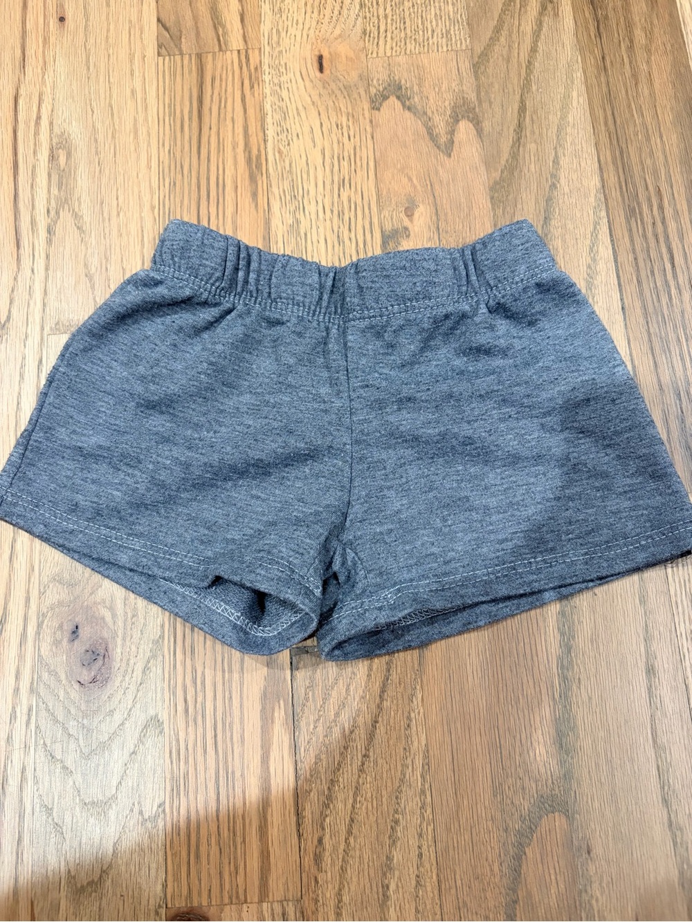 Denny’s Firehouse brand toddler girl gray shorts